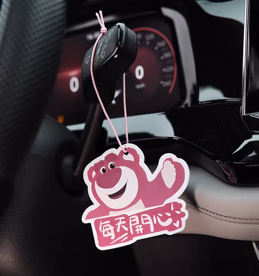 Chinese Supplier Wholesale Car Perfume Bottle Air Fresher Glass Custom Paper Car Fragrance with Wooden Lid Air Freshener Hanging The Car with Empty